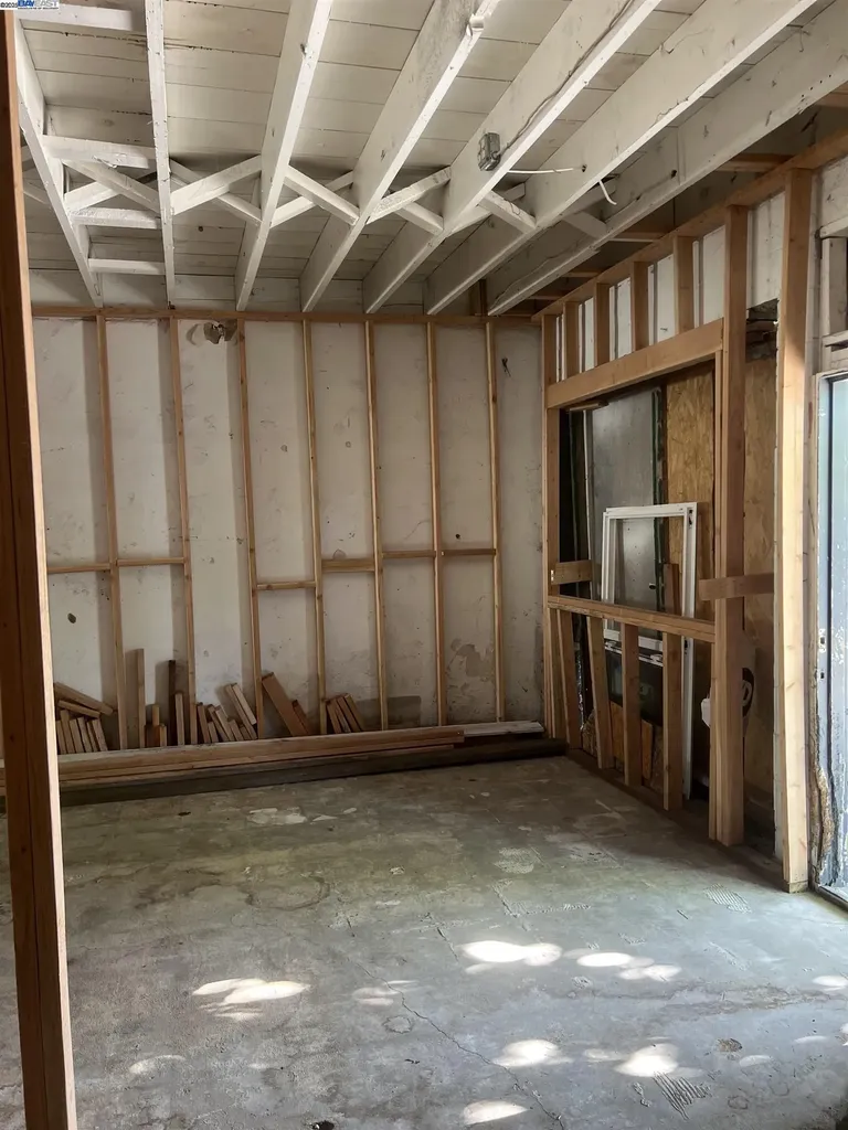 128 Tuolumne Street Vallejo CA 94590