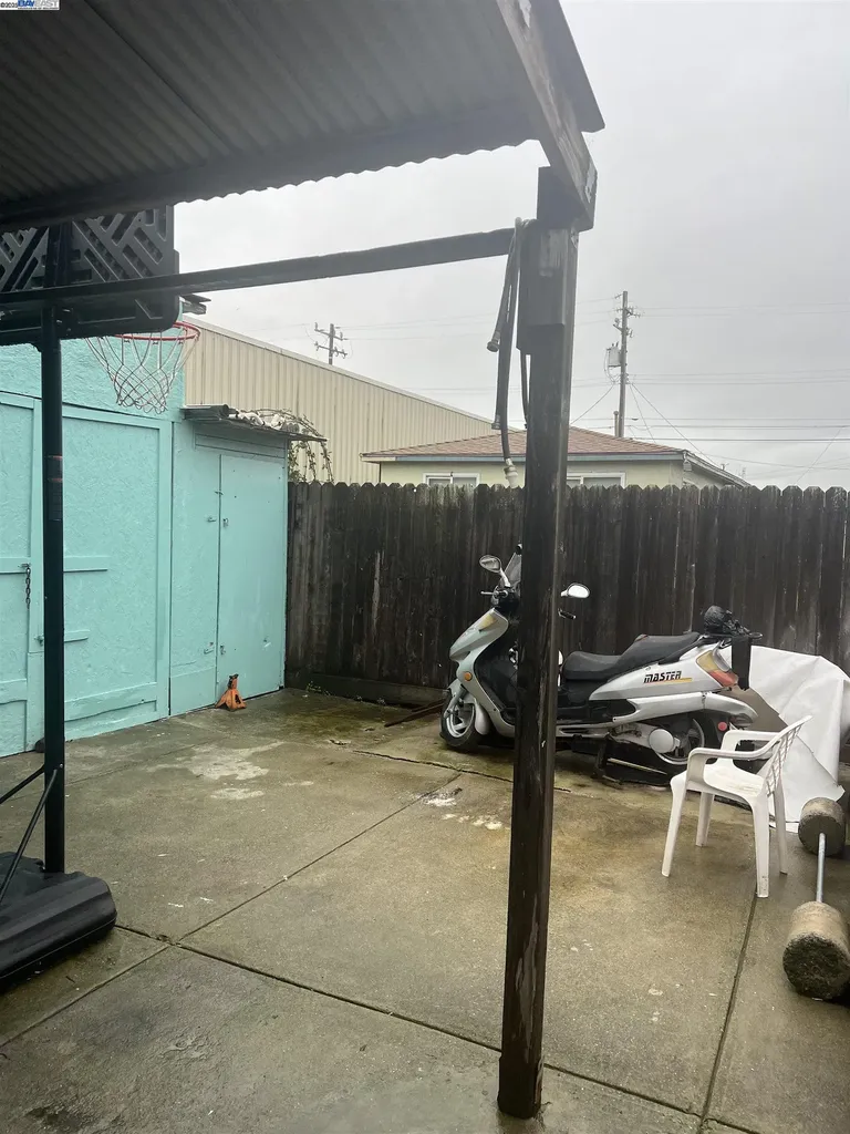 619 2nd Street Richmond CA 94801