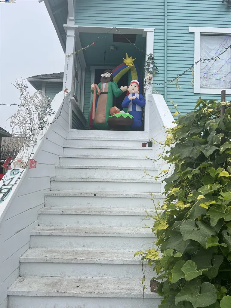 619 2nd Street Richmond CA 94801