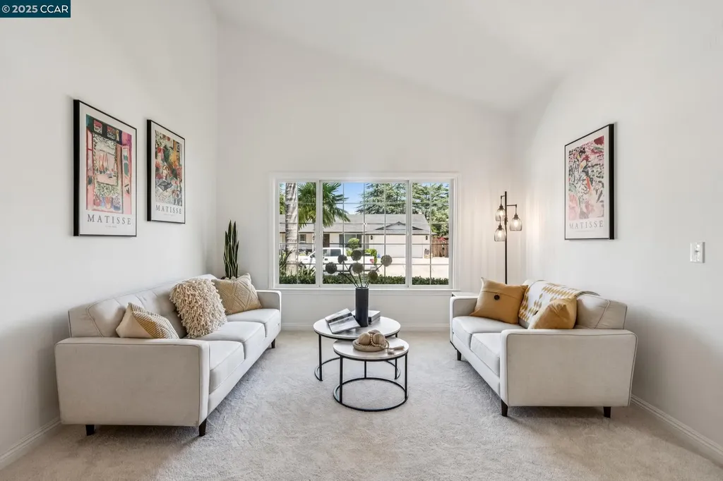 785 Bloching Circle Clayton CA 94517