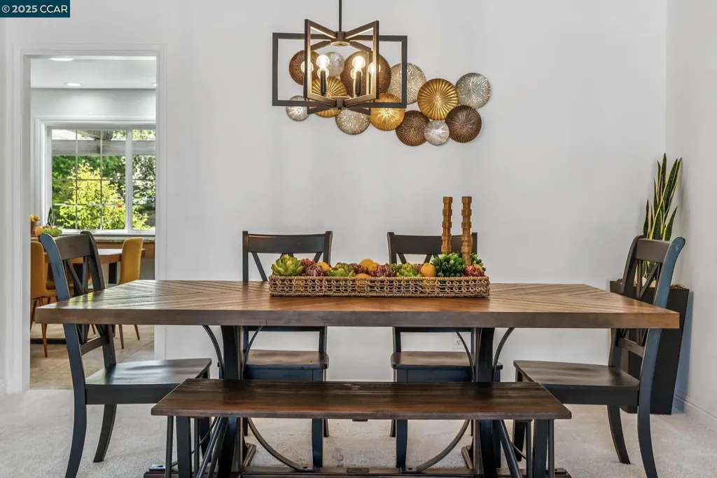 785 Bloching Circle Clayton CA 94517