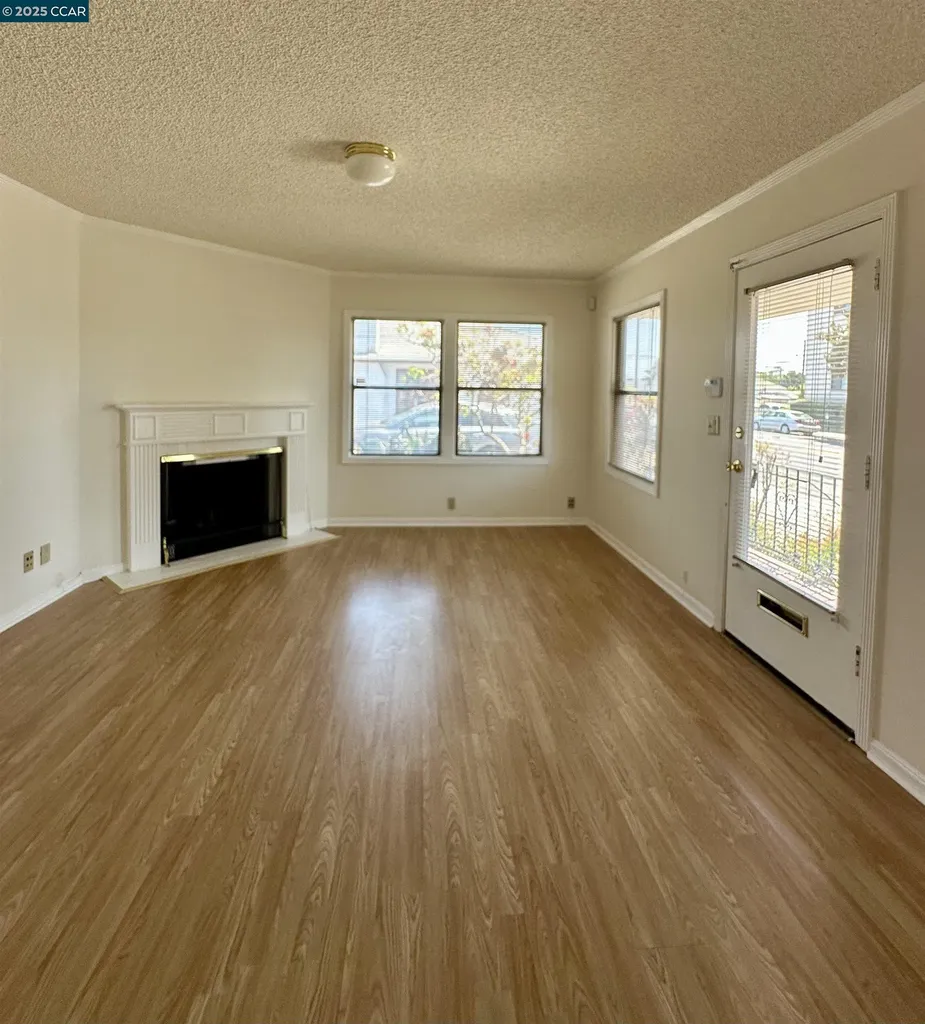 2062 Washington Avenue San Leandro CA 94577