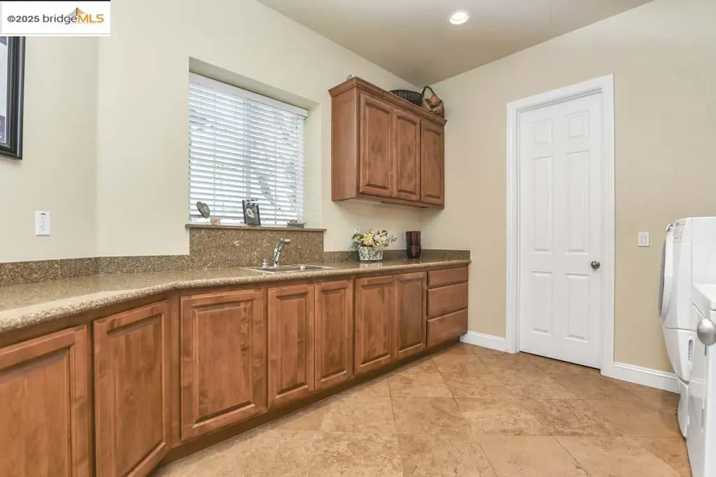 9050 Deer Valley Road Brentwood CA 94513