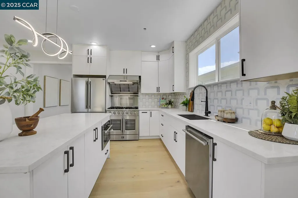 34926 Moina Shaiq Common Fremont CA 94555