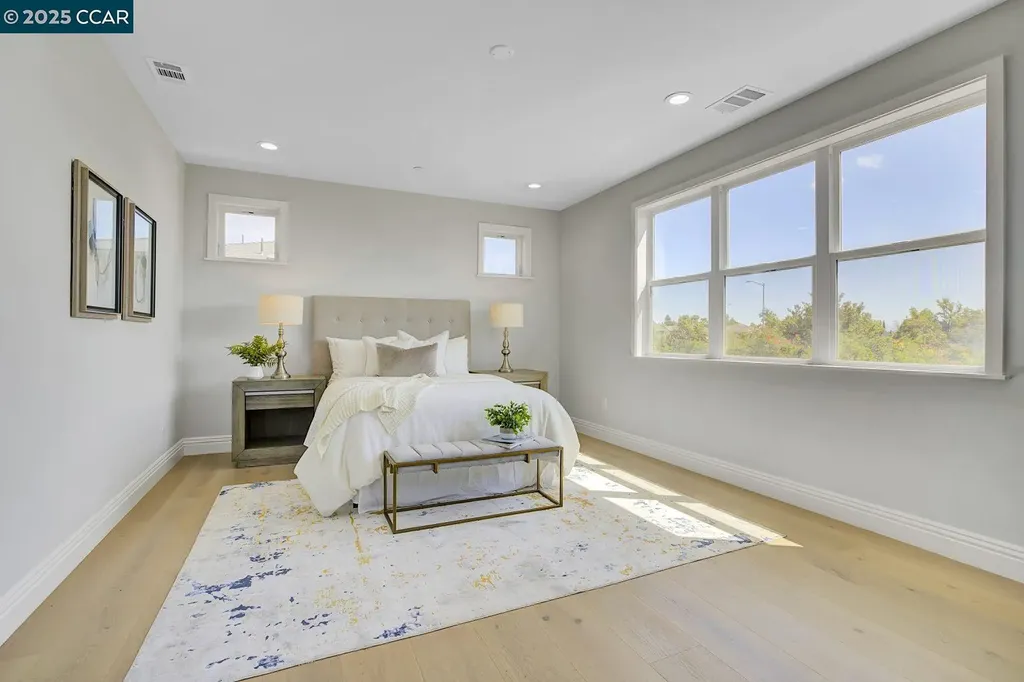 34926 Moina Shaiq Common Fremont CA 94555