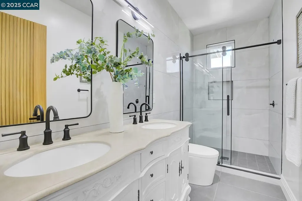 34926 Moina Shaiq Common Fremont CA 94555