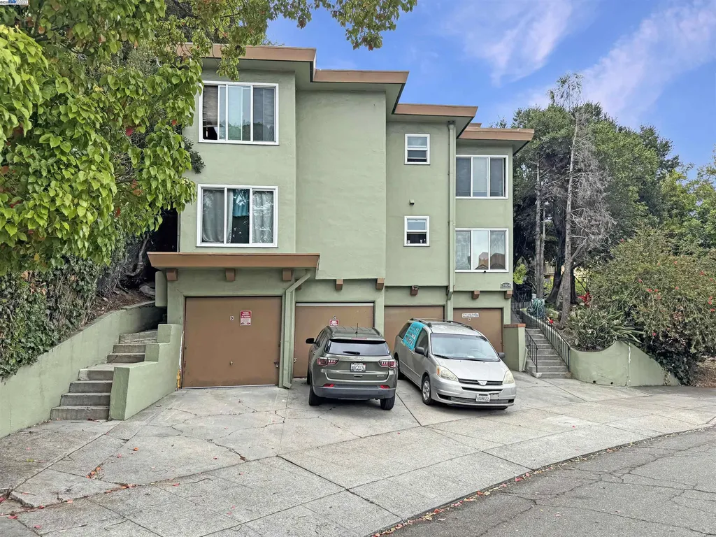 3464 Champion Street Oakland CA 94602