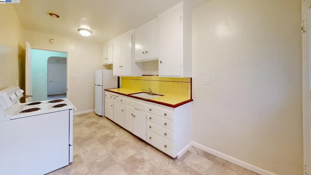 3464 Champion Street Oakland CA 94602