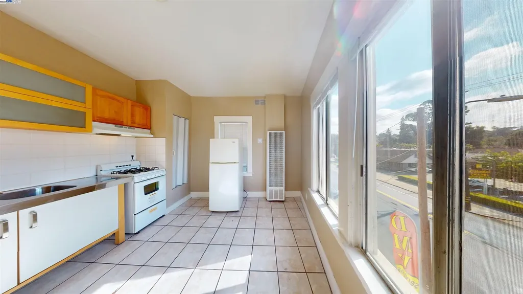 2605 High Street Oakland CA 94619