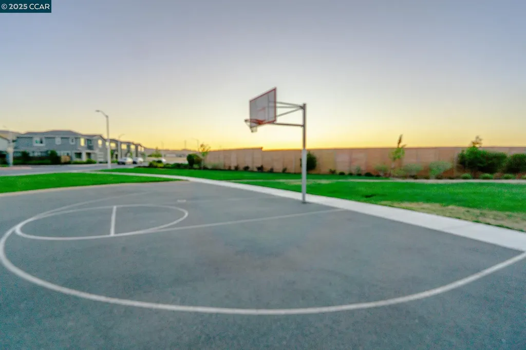 1412 Sanctuary Street Pittsburg CA 94565