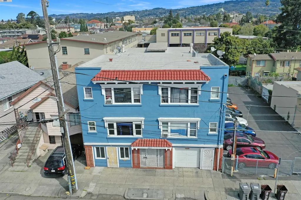 3314 Farnam Street Oakland CA 94601