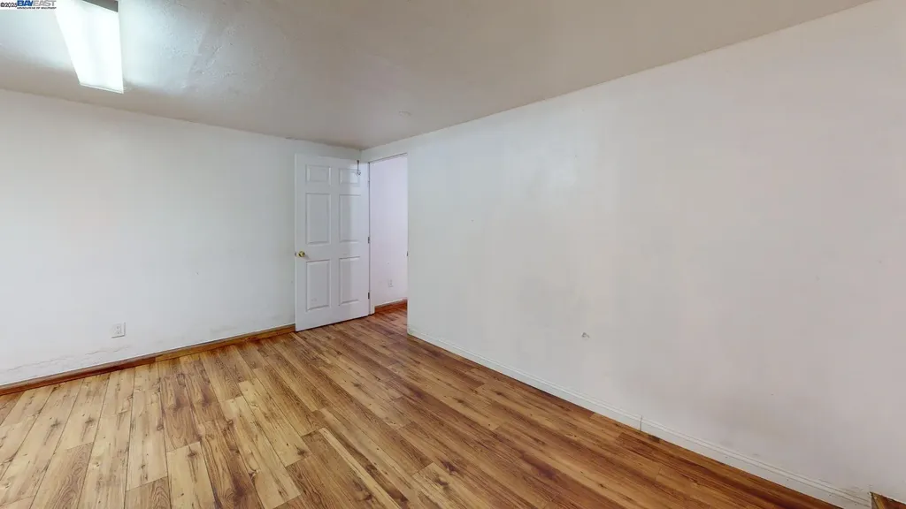 3314 Farnam Street Oakland CA 94601