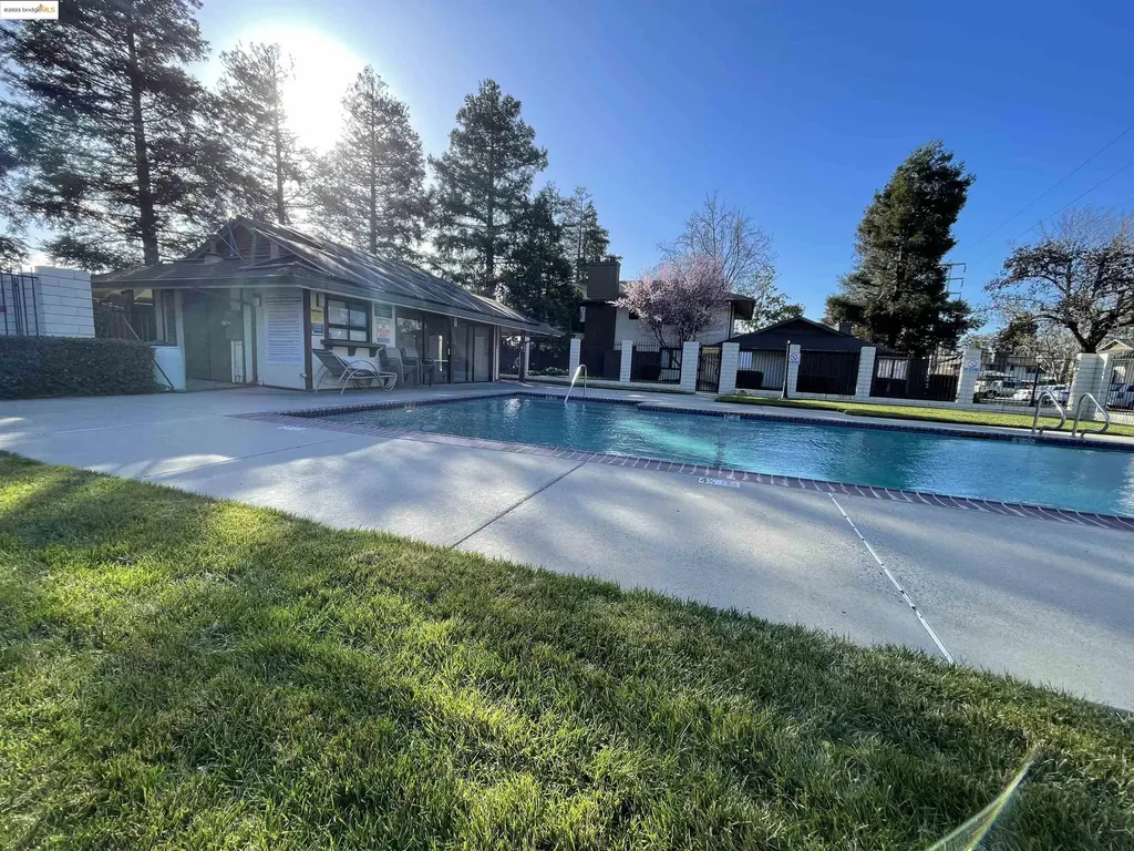 2416 Shadow Lane Antioch CA 94509