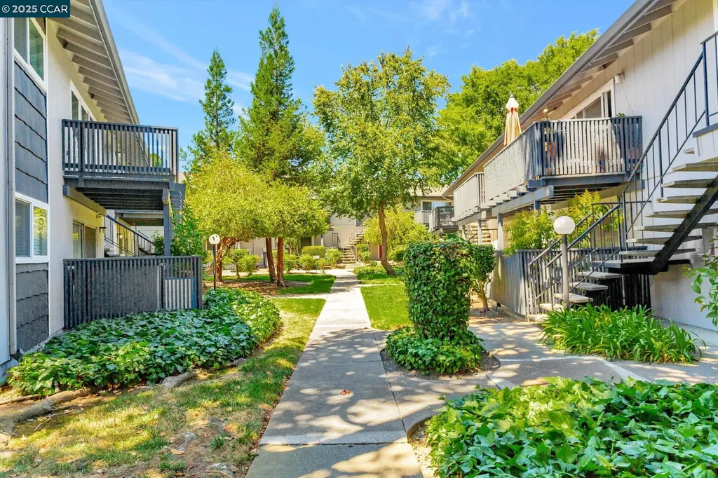 9085 Alcosta Boulevard San Ramon CA 94583