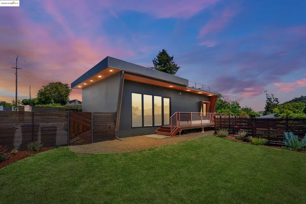 2391 Rancho Road El Sobrante CA 94803