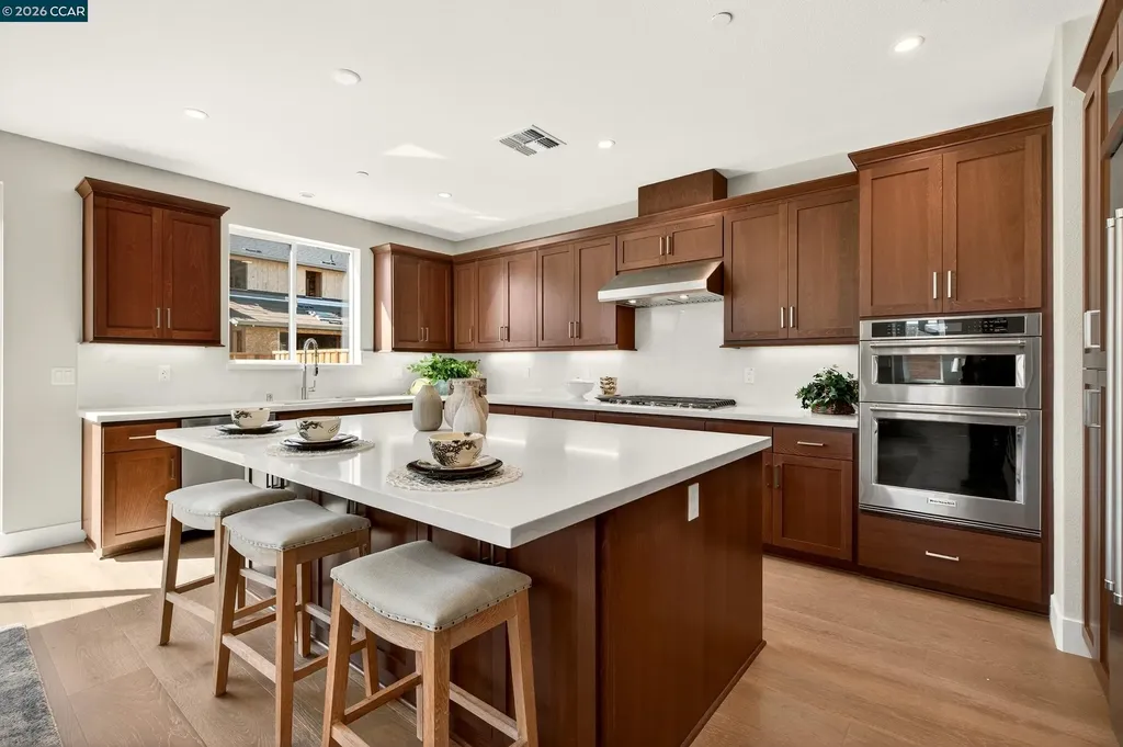 2250 Vandeleur Drive Napa CA 94558