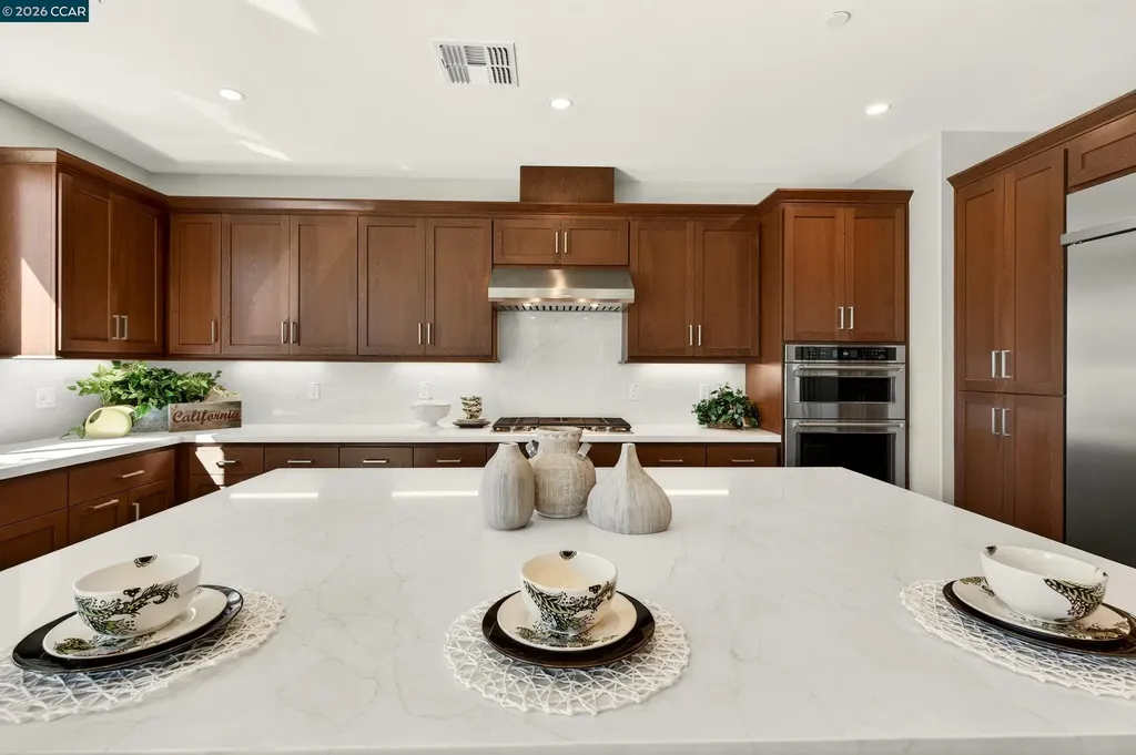 2250 Vandeleur Drive Napa CA 94558