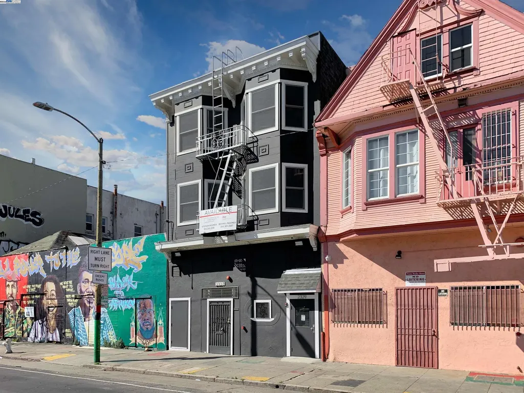 2327 San Pablo Avenue Oakland CA 94612