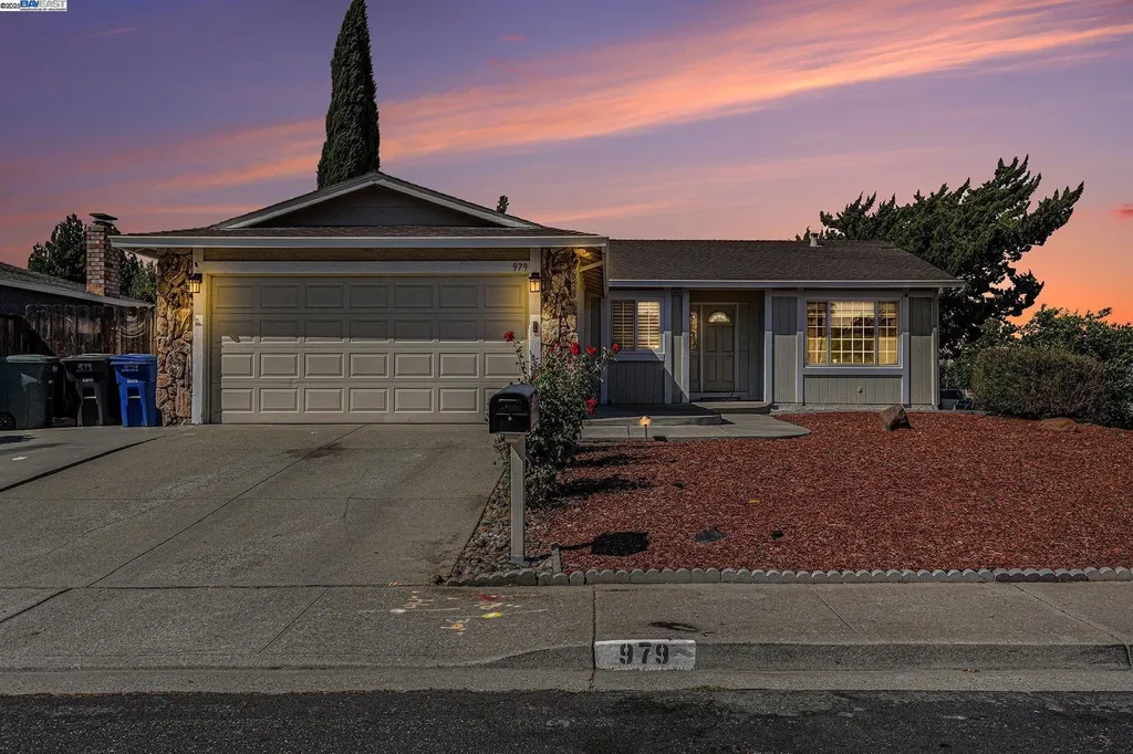 979 Newcastle Way Pittsburg CA 94565