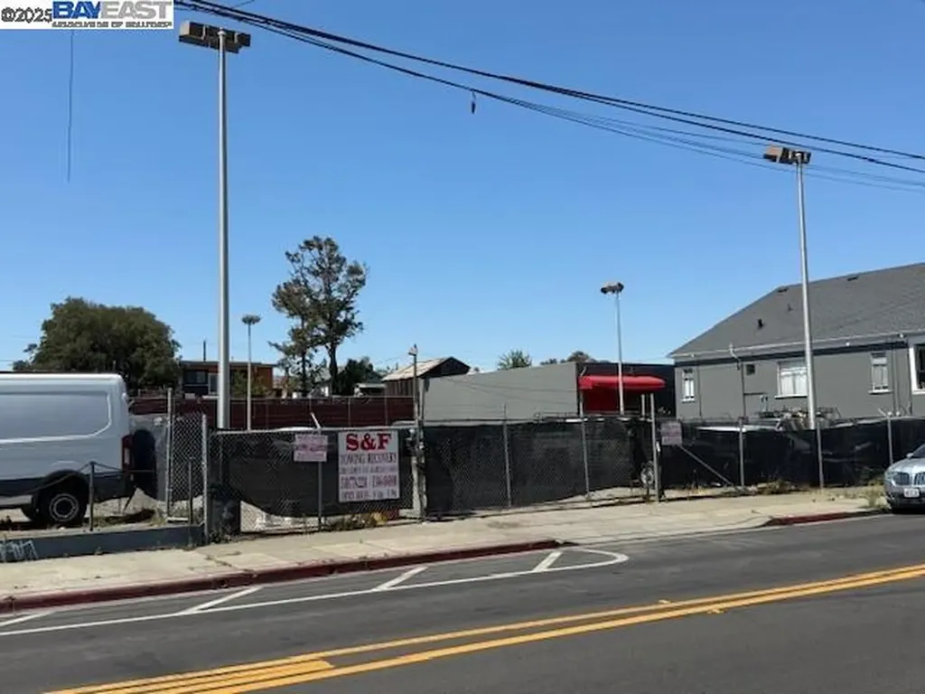 1825 Park Street Alameda CA 94501