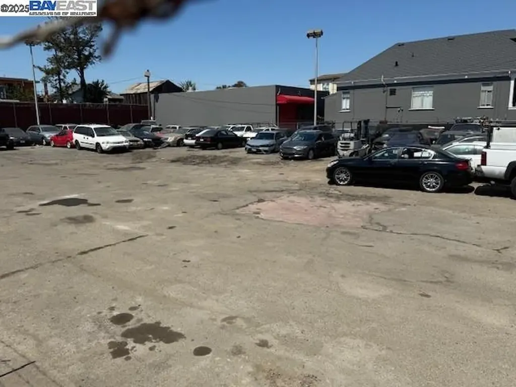 1825 Park Street Alameda CA 94501