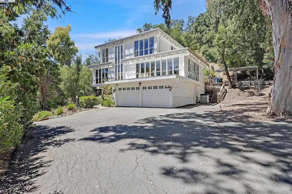 1923 Green Valley Road Alamo CA 94507