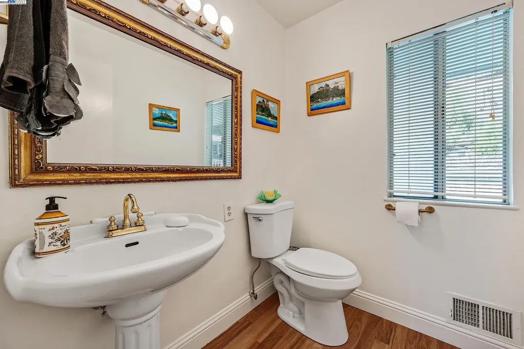 1923 Green Valley Road Alamo CA 94507