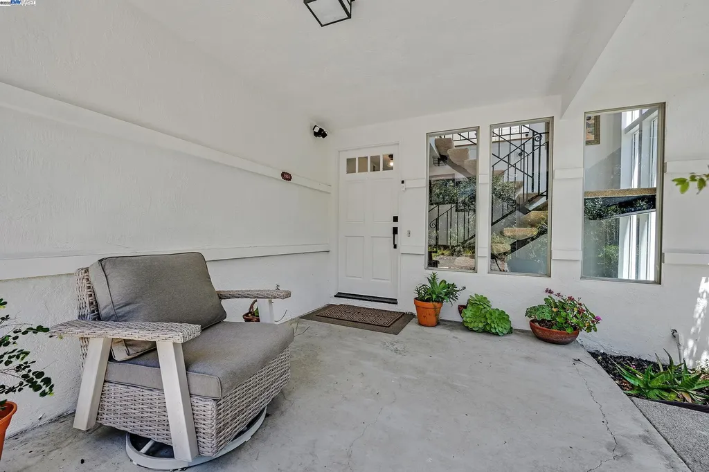 1923 Green Valley Road Alamo CA 94507