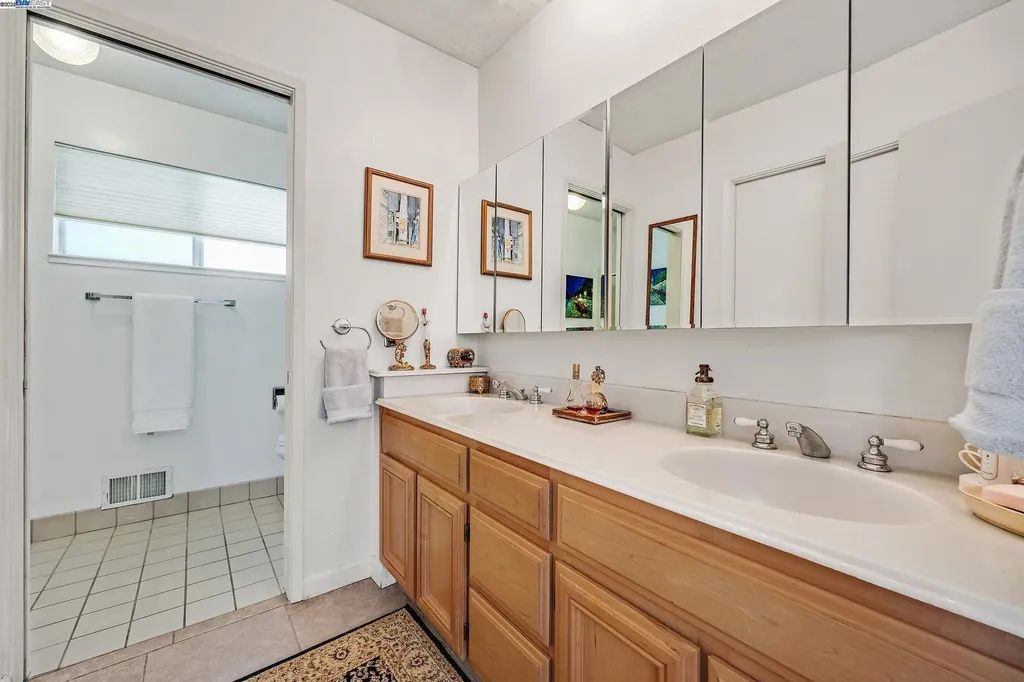 1923 Green Valley Road Alamo CA 94507