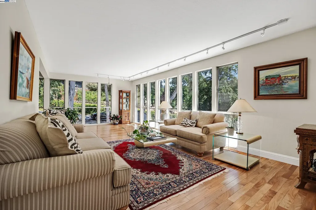 1923 Green Valley Road Alamo CA 94507