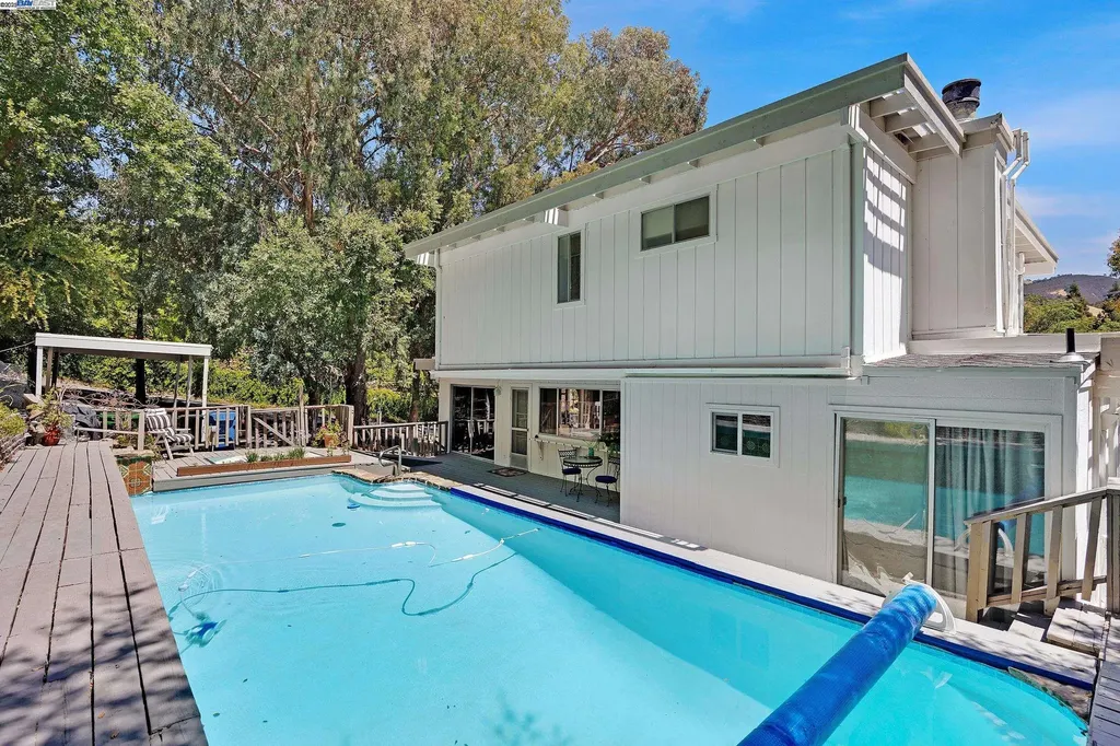 1923 Green Valley Road Alamo CA 94507