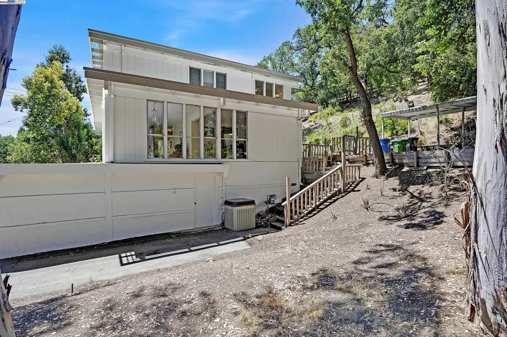 1923 Green Valley Road Alamo CA 94507