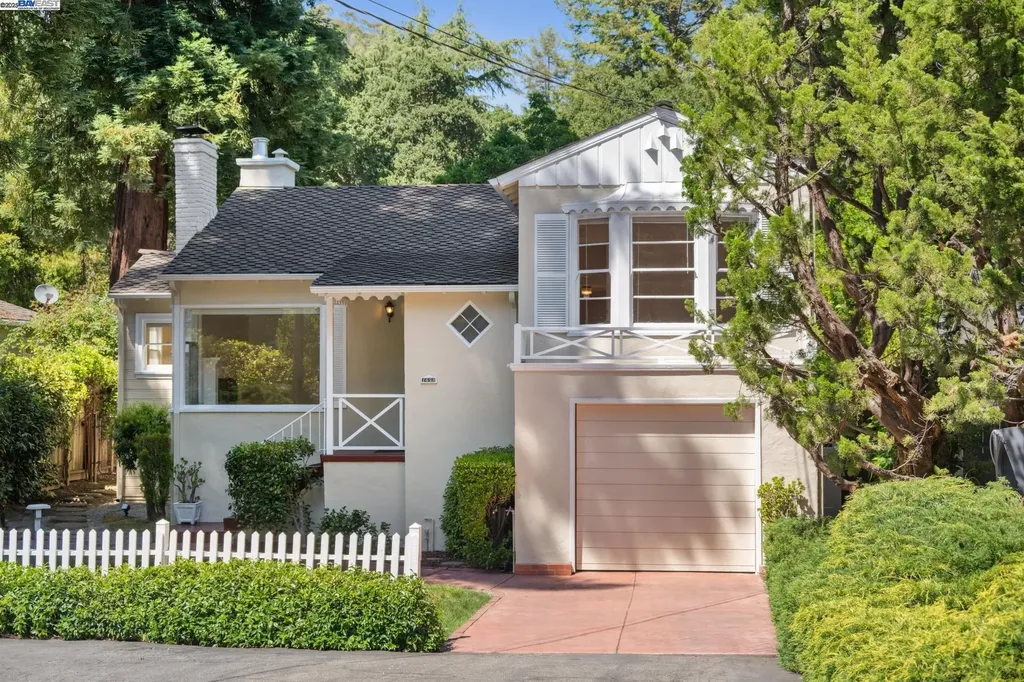 1658 Gouldin Road Oakland CA 94611