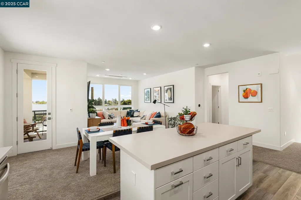 27263 Lumina Court Hayward CA 94544