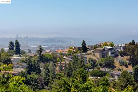 237 Taurus Avenue Oakland CA 94611