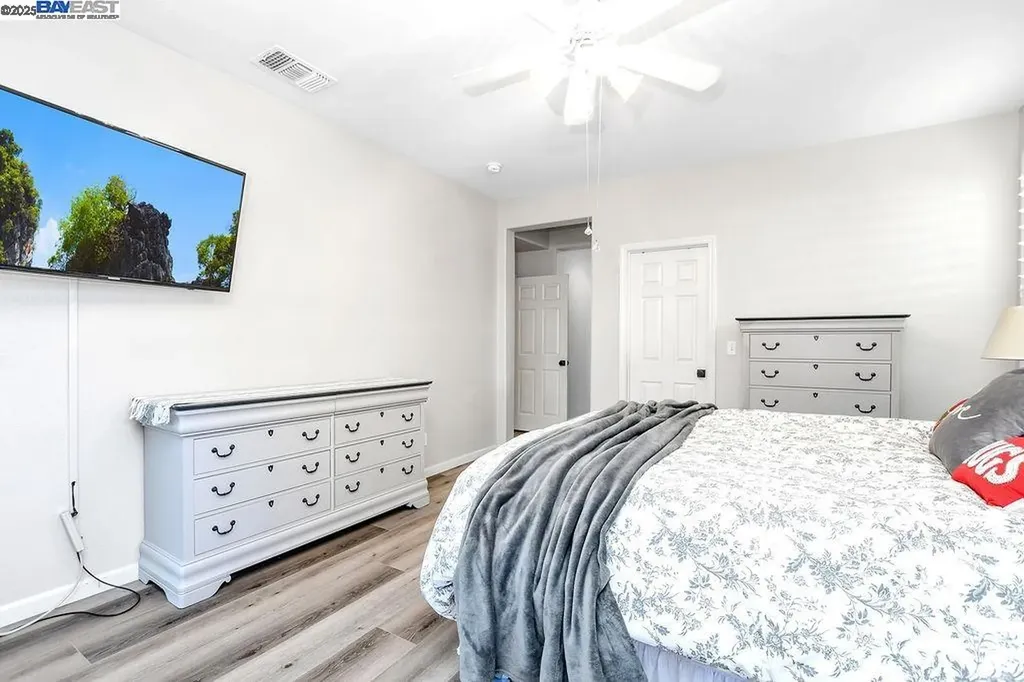 675 Merritt Court Discovery Bay CA 94505