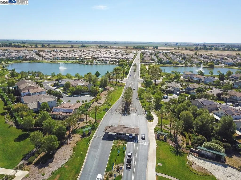 675 Merritt Court Discovery Bay CA 94505