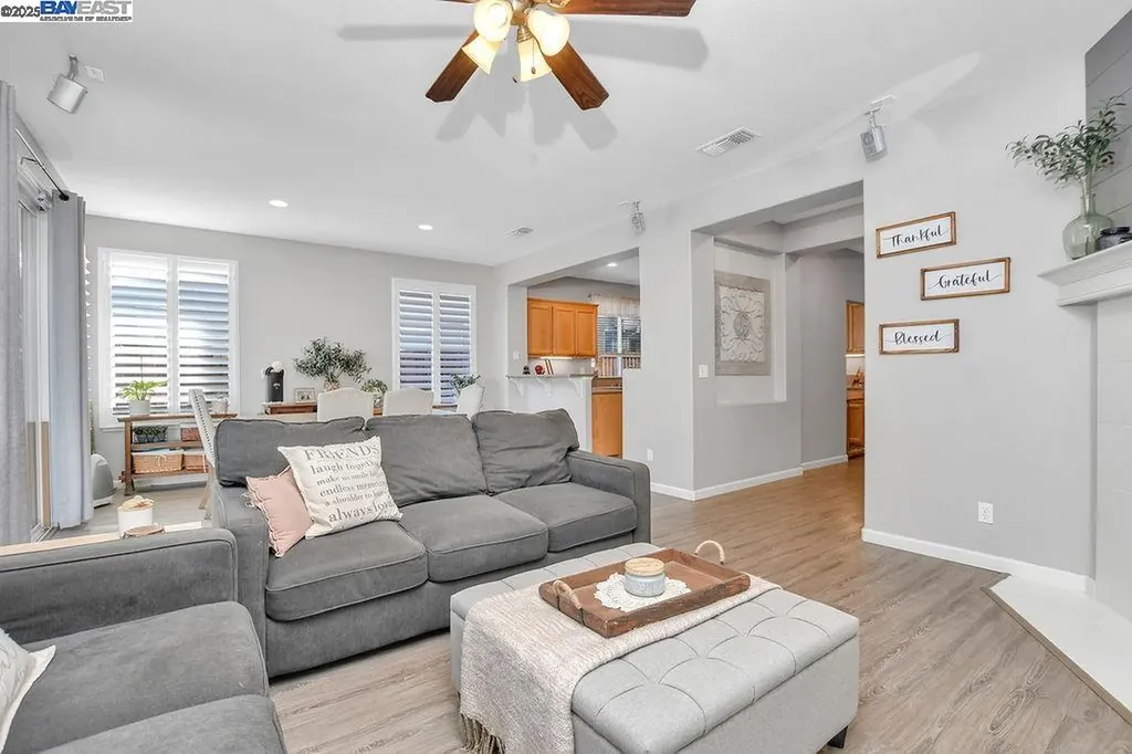 675 Merritt Court Discovery Bay CA 94505