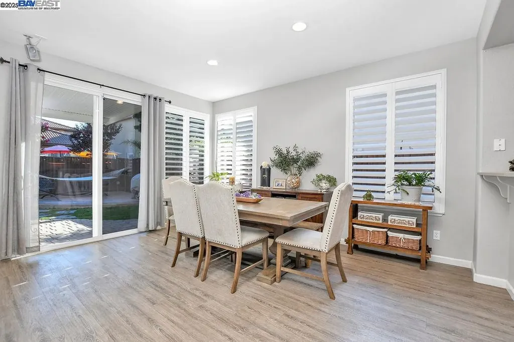 675 Merritt Court Discovery Bay CA 94505