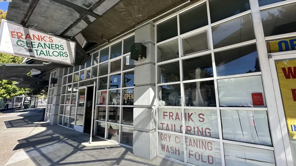 2615 Telegraph Avenue Berkeley CA 94704