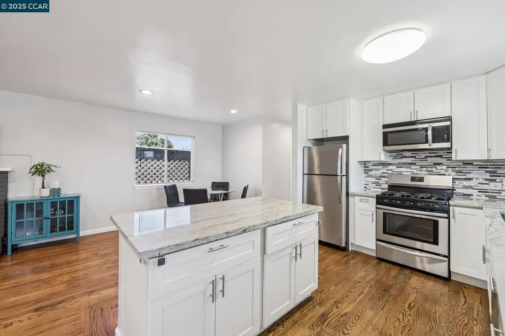 2110 Hellings Avenue Richmond CA 94801