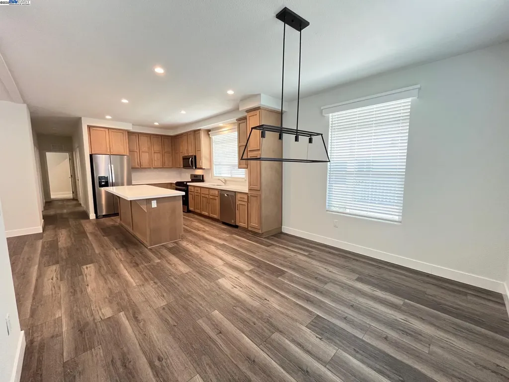 28882 Miranda Street Hayward CA 94544
