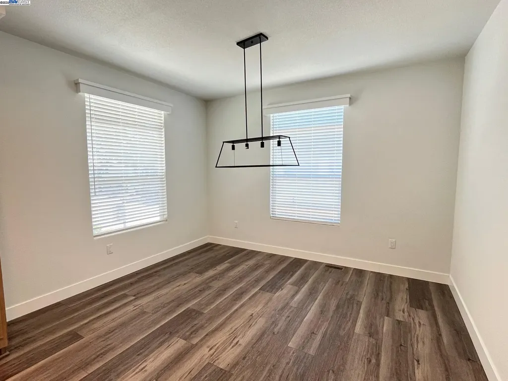 28882 Miranda Street Hayward CA 94544