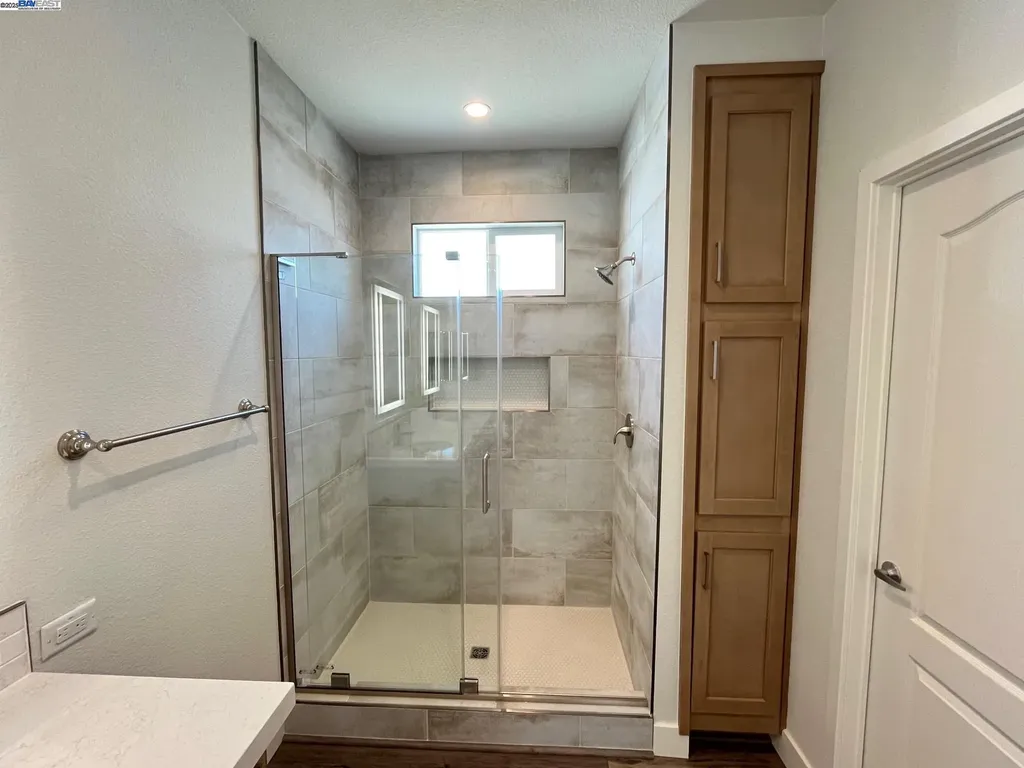 1587 Delemos Avenue Hayward CA 94544