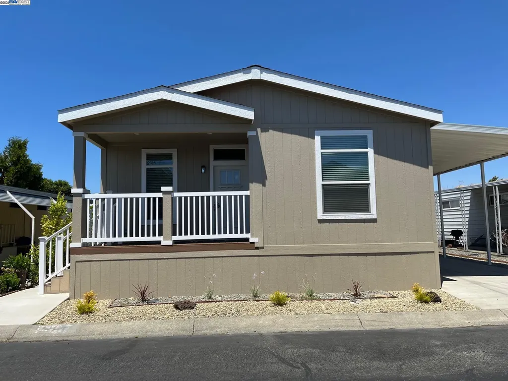 1587 Delemos Avenue Hayward CA 94544