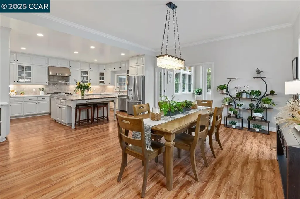 1101 North Gate Road Walnut Creek CA 94598