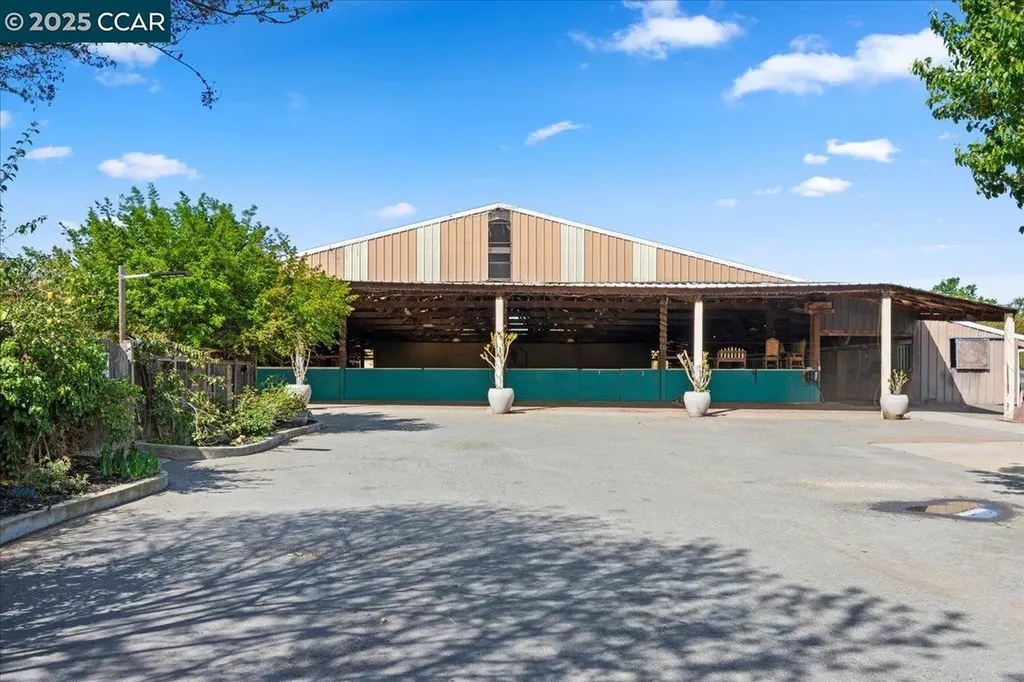 1101 North Gate Road Walnut Creek CA 94598