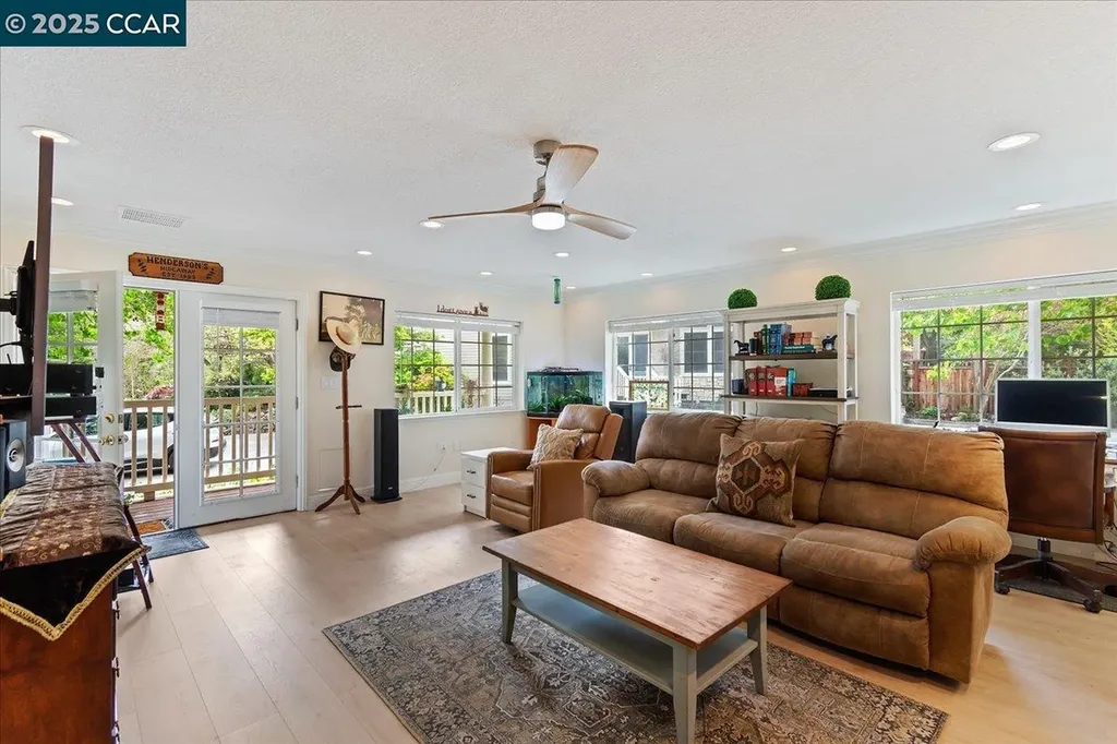 1101 North Gate Road Walnut Creek CA 94598