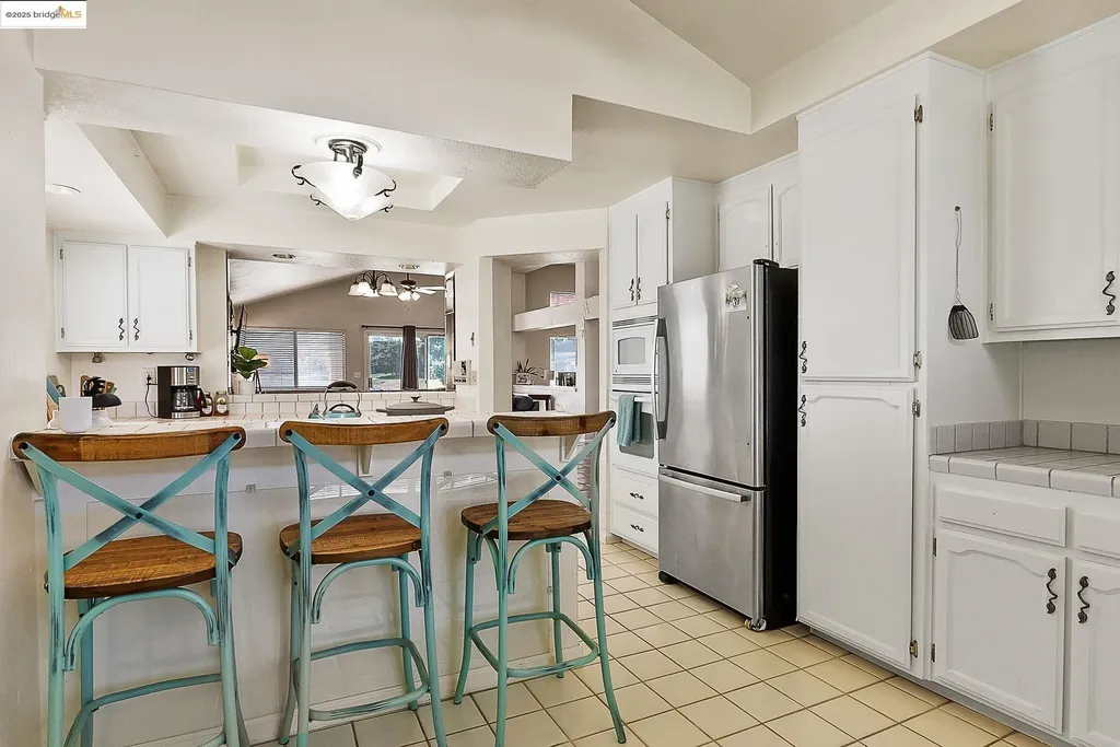 2244 Colonial Court Discovery Bay CA 94505