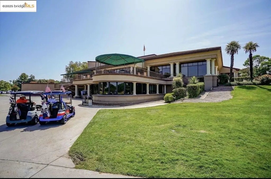 2244 Colonial Court Discovery Bay CA 94505